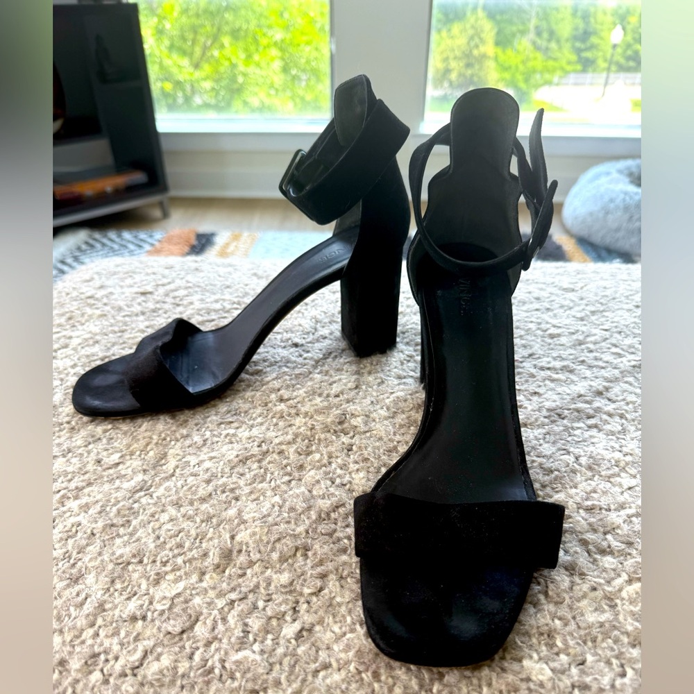 Black Vince Suede Block Heel Sandals